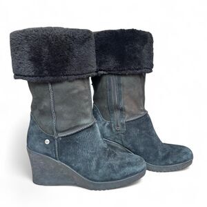 Size 10 UGG Australia Black Suede Shearling 3 Inch Wedge Boots